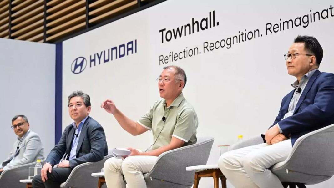 Panelists at Hyundai Townhall event.