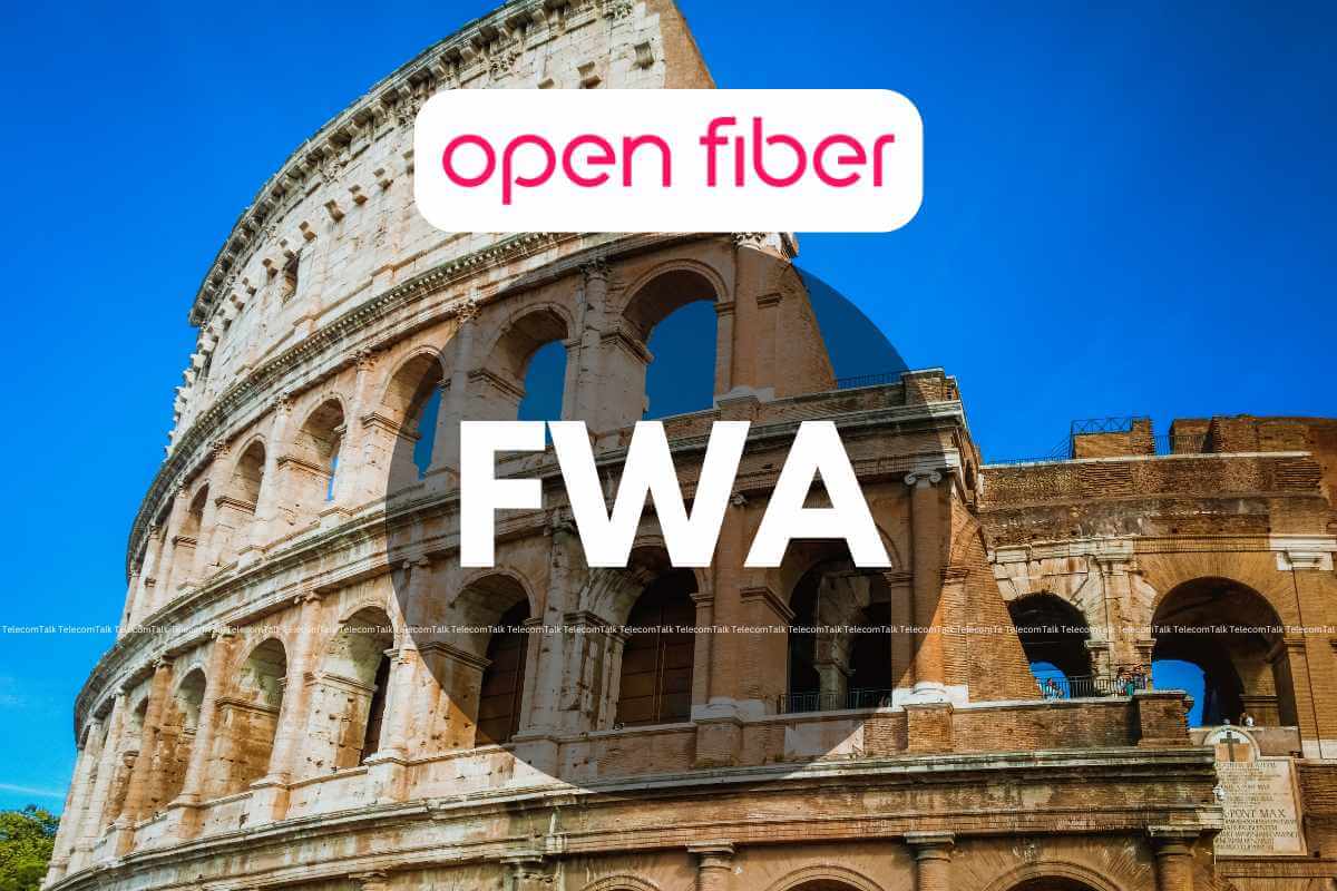 Colosseum with "Open Fiber" and "FWA" advertisements.