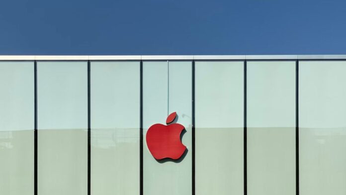 Apple’s AI Strategy Shifts Toward Pragmatism for Core App Integration: Report