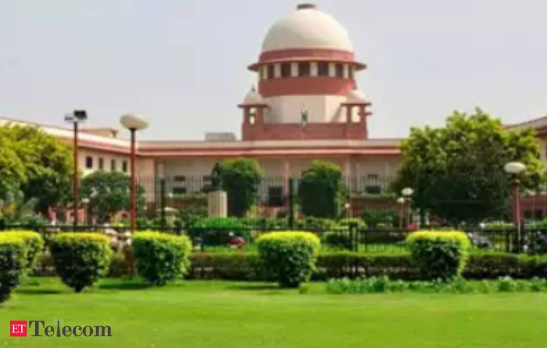 Supreme Court of India facade with gardens