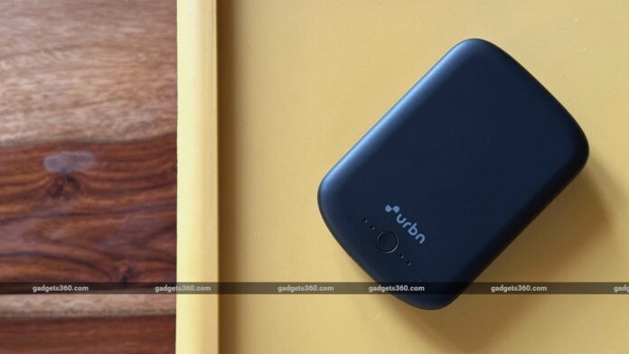 Review: Urbn 5,000 mAh Compact MagTag Power Bank – Small Yet Ambitious Charger