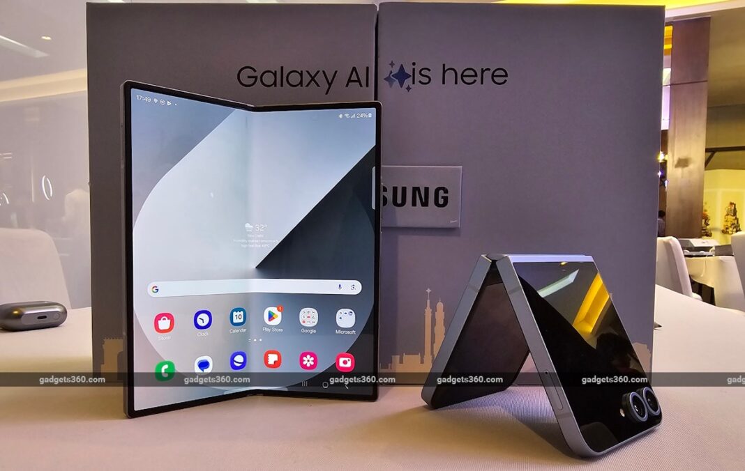 Samsung Galaxy AI folding phone display.