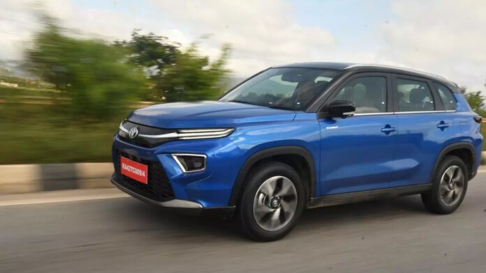 UP Government Confirms Ongoing Waiver on Registration Fees for Hybrid Vehicles