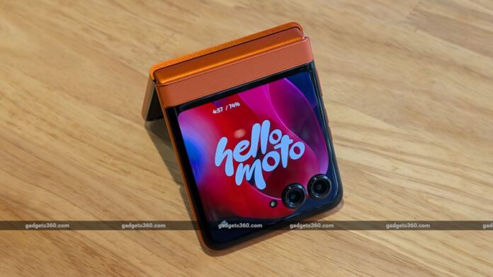 Motorola Razr 50 Review: A Mostly Impressive Foldable Experience