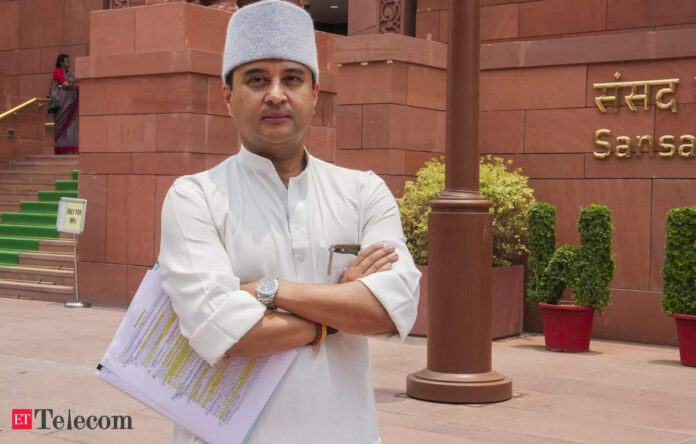 Telecom Firms Discuss AGR Dues with Minister Scindia in Meeting: ET Telecom