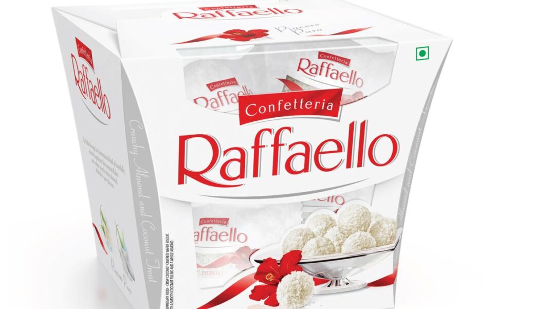 Raffaello almond coconut treat box.