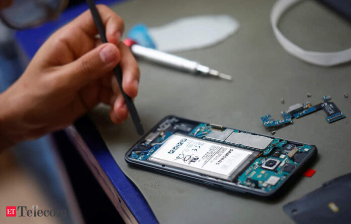 MeitY to Confer with IT Hardware Firms Next Week on Import Regulations